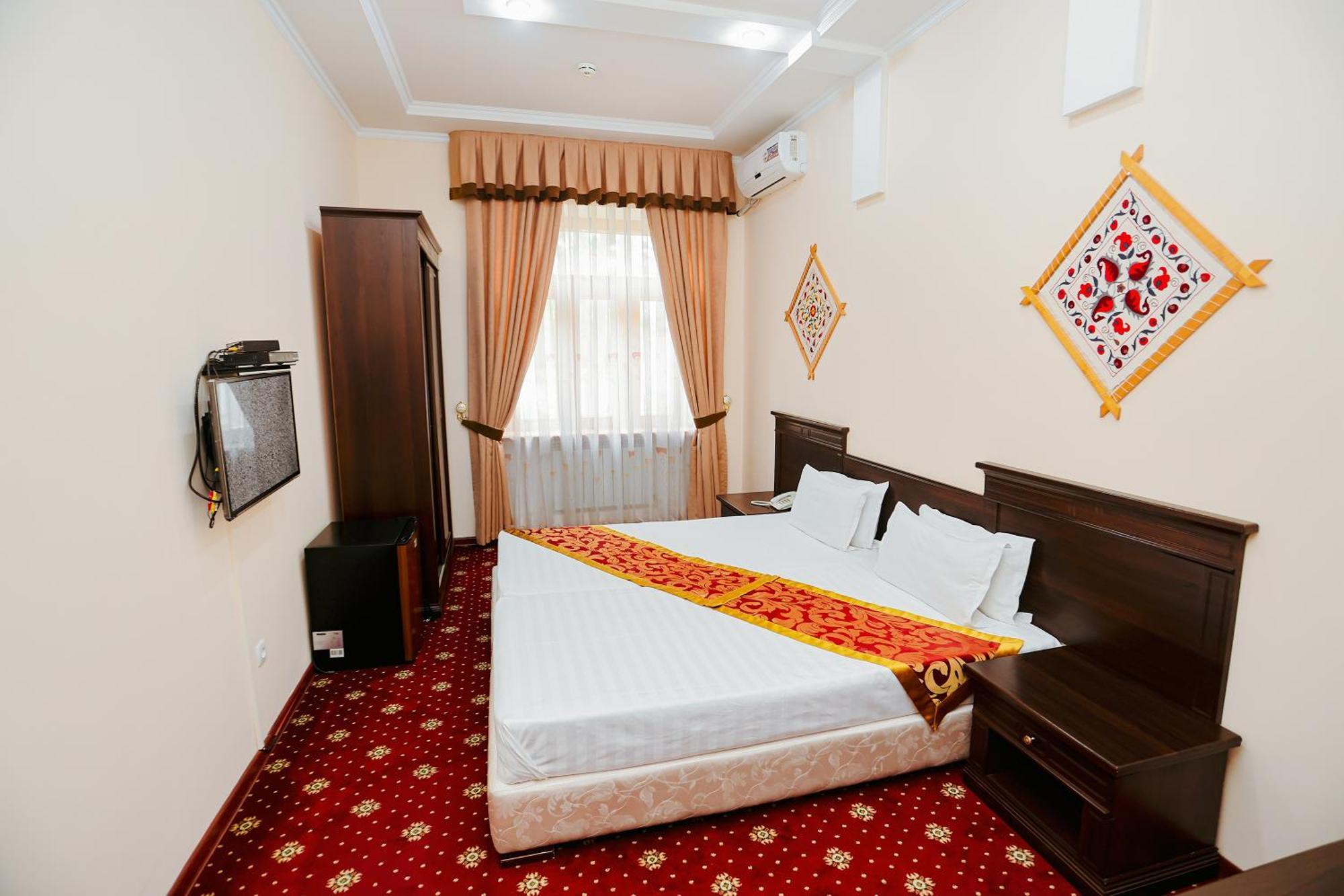 Hotel Yangi Sharq Samarcanda Exterior foto