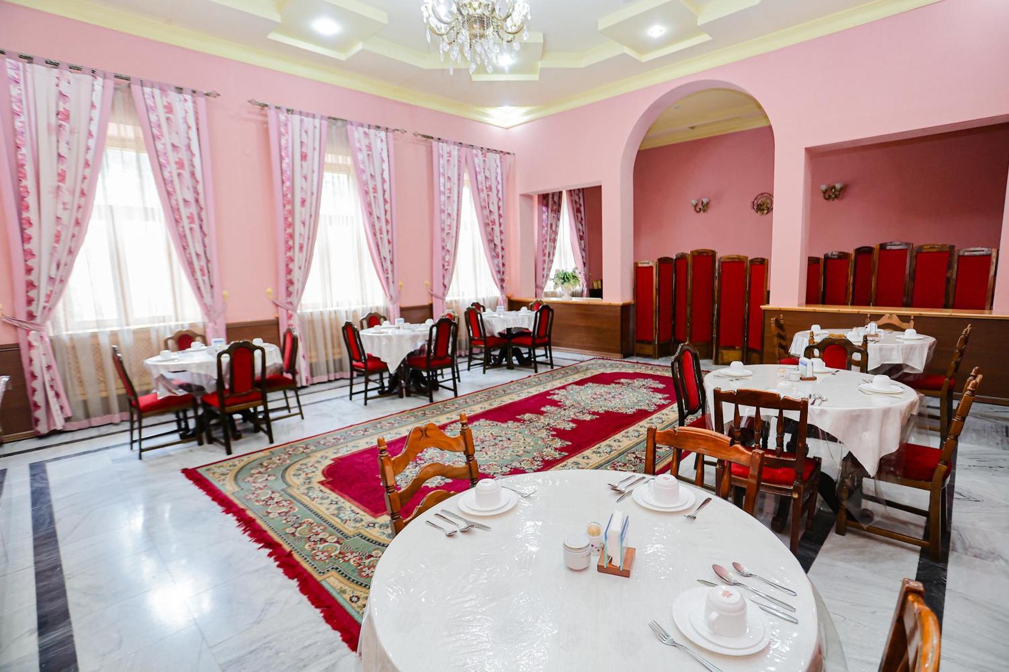 Hotel Yangi Sharq Samarcanda Exterior foto